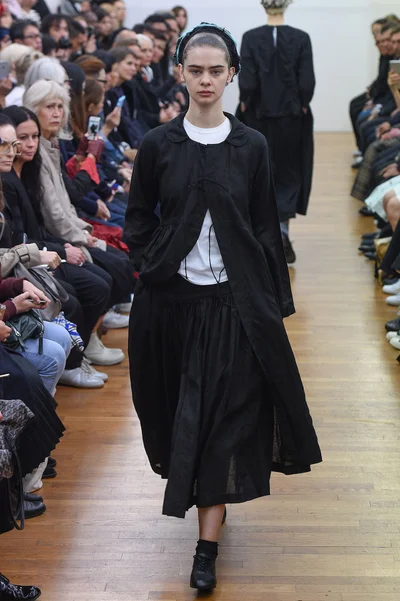 Look 17